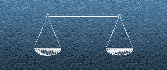 白色穩定的天平