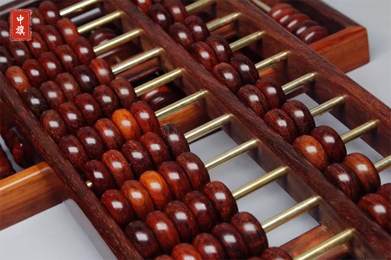 小旗家的算盤,要請專業的會計老師 小旗家的算盤,要請專業的會計老師