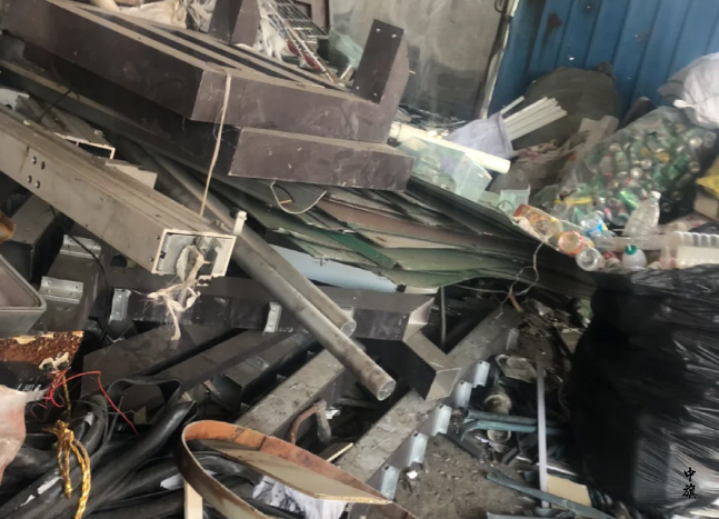 小型廢品收購(gòu)站.jpg 小型廢品收購(gòu)站.jpg