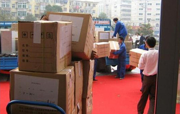 企業正常的搬家.jpg 企業正常的搬家.jpg