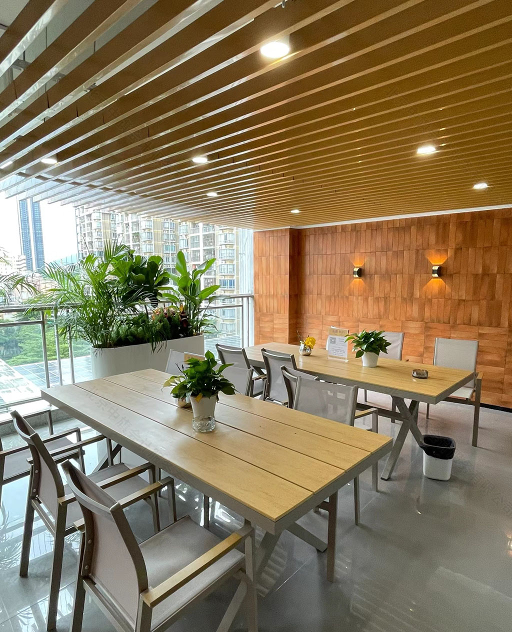 公司內無休吃飯閑聊的地方