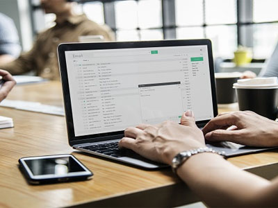 企業(yè)年報(bào)