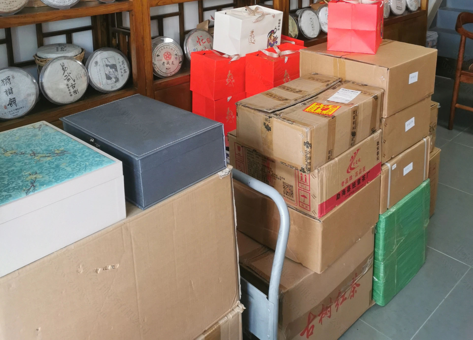 茶葉也是非常壓貨的.jpg 茶葉也是非常壓貨的.jpg