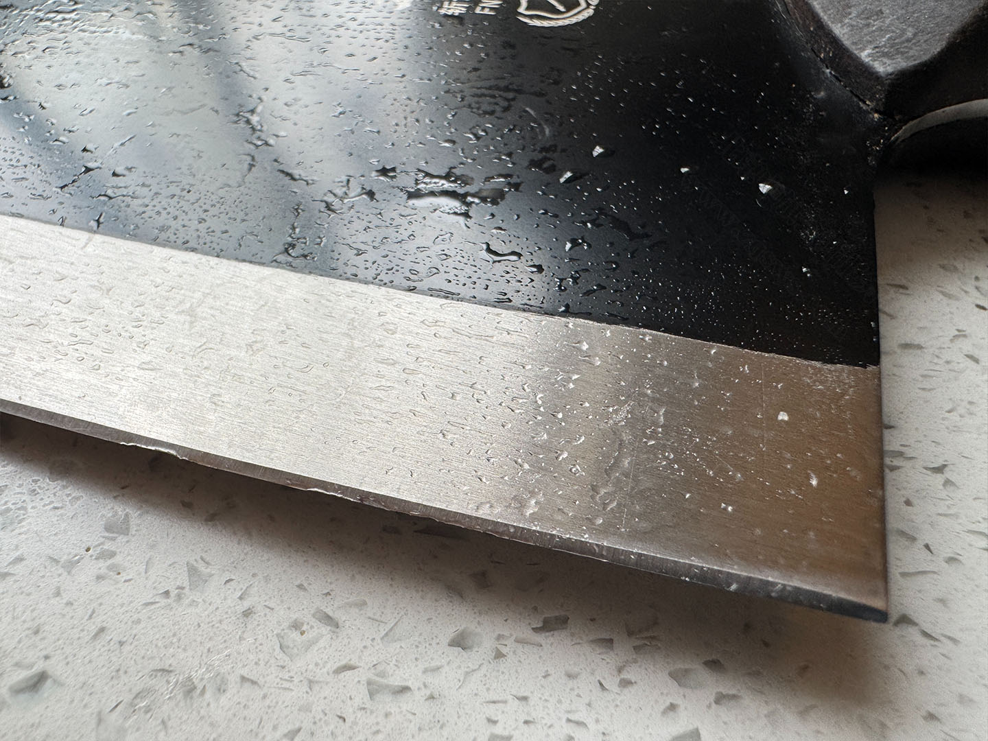 放大了看這個豁口非常明顯.jpg 放大了看這個豁口非常明顯.jpg