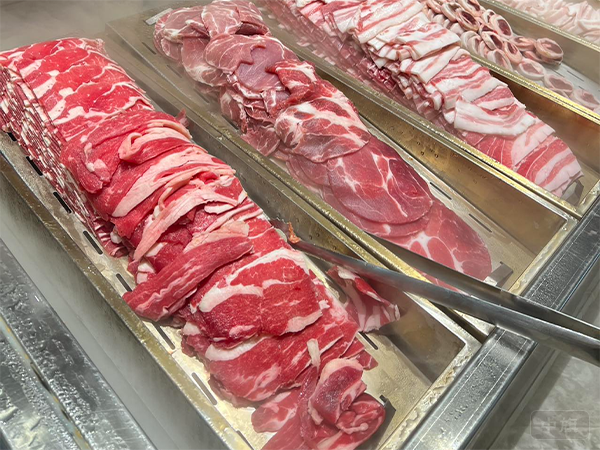 自助餐廳的新鮮牛肉.png 自助餐廳的新鮮牛肉.png